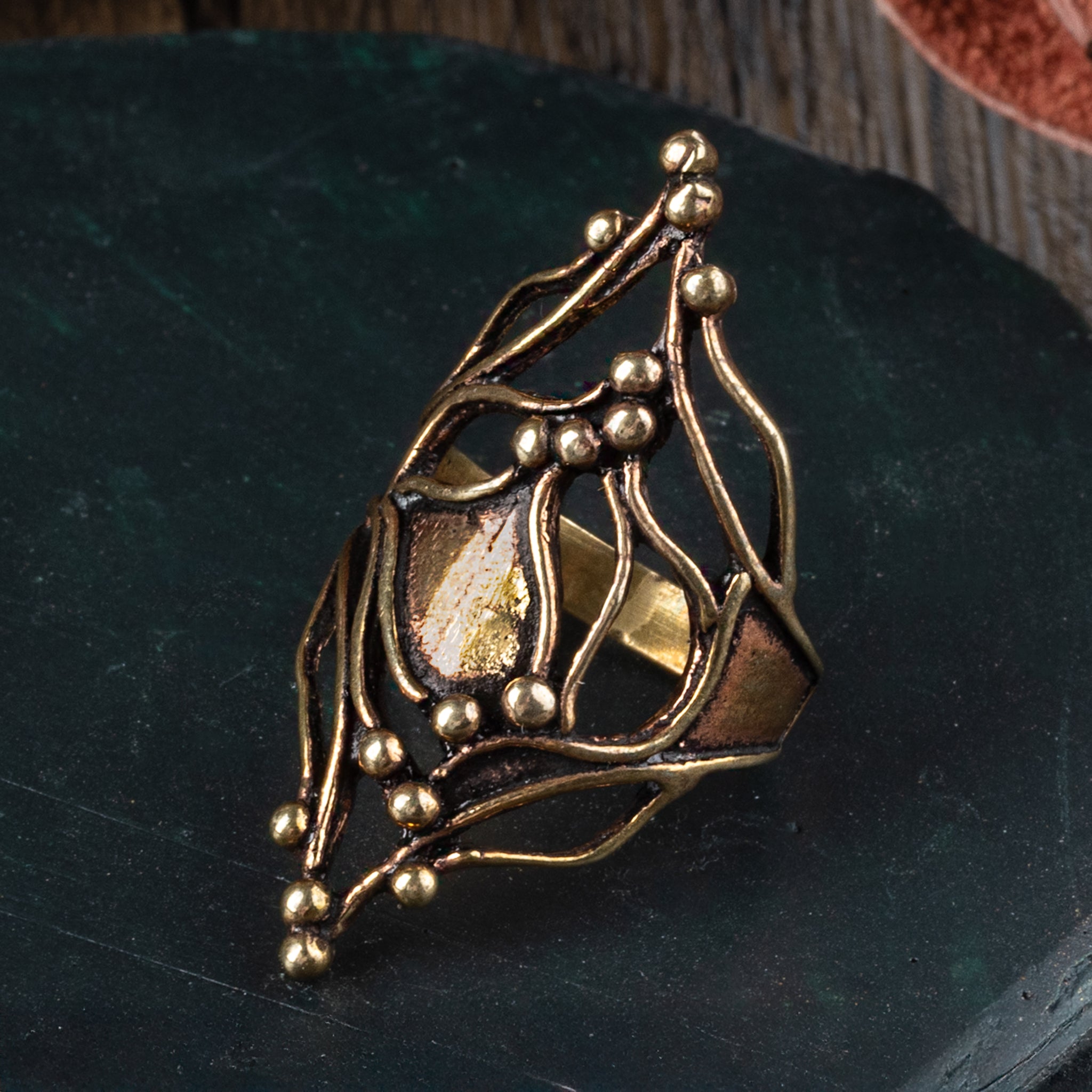 Roots Ring, Bronze – Grimfrost Intl