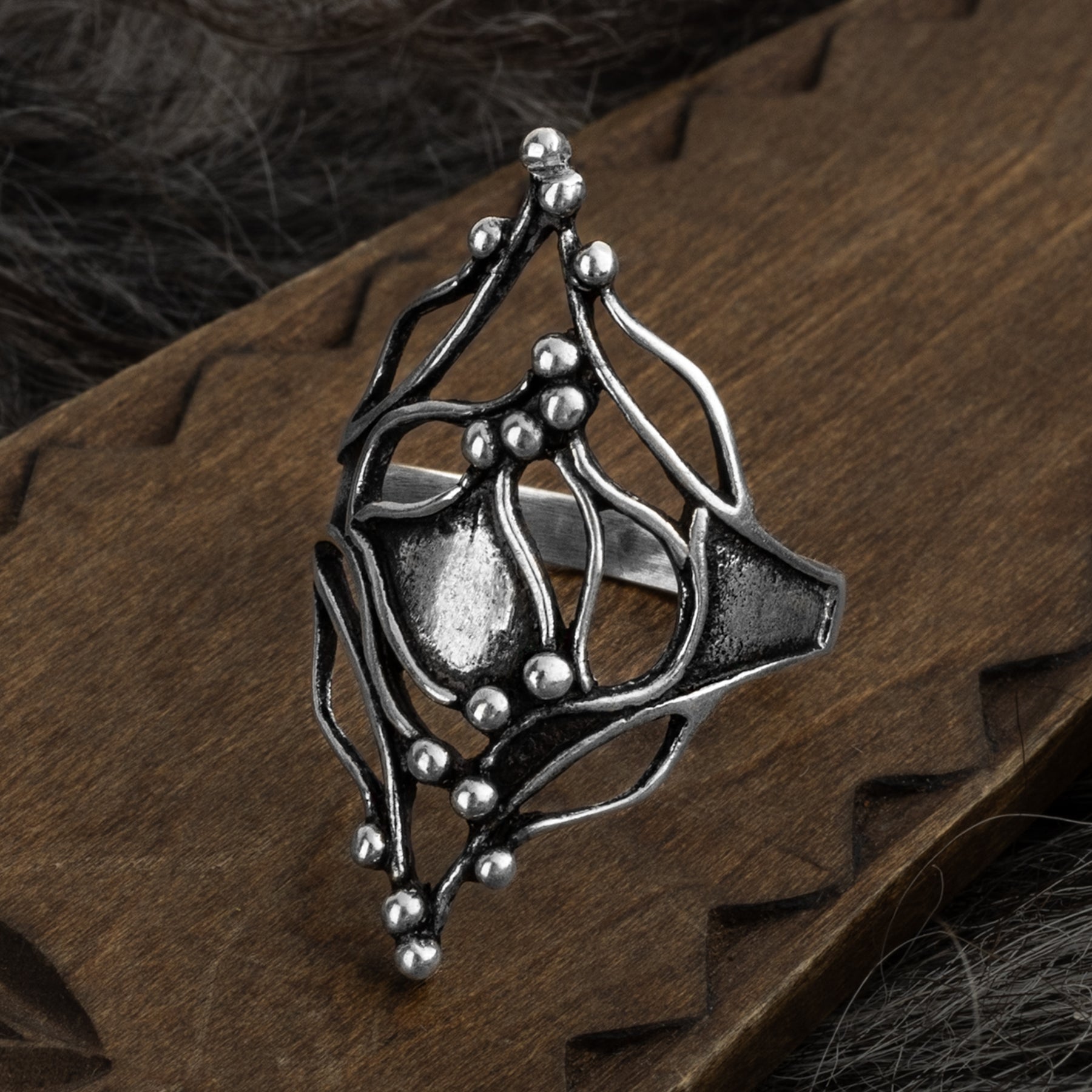 Roots Ring, Sterling Silver – Grimfrost Intl