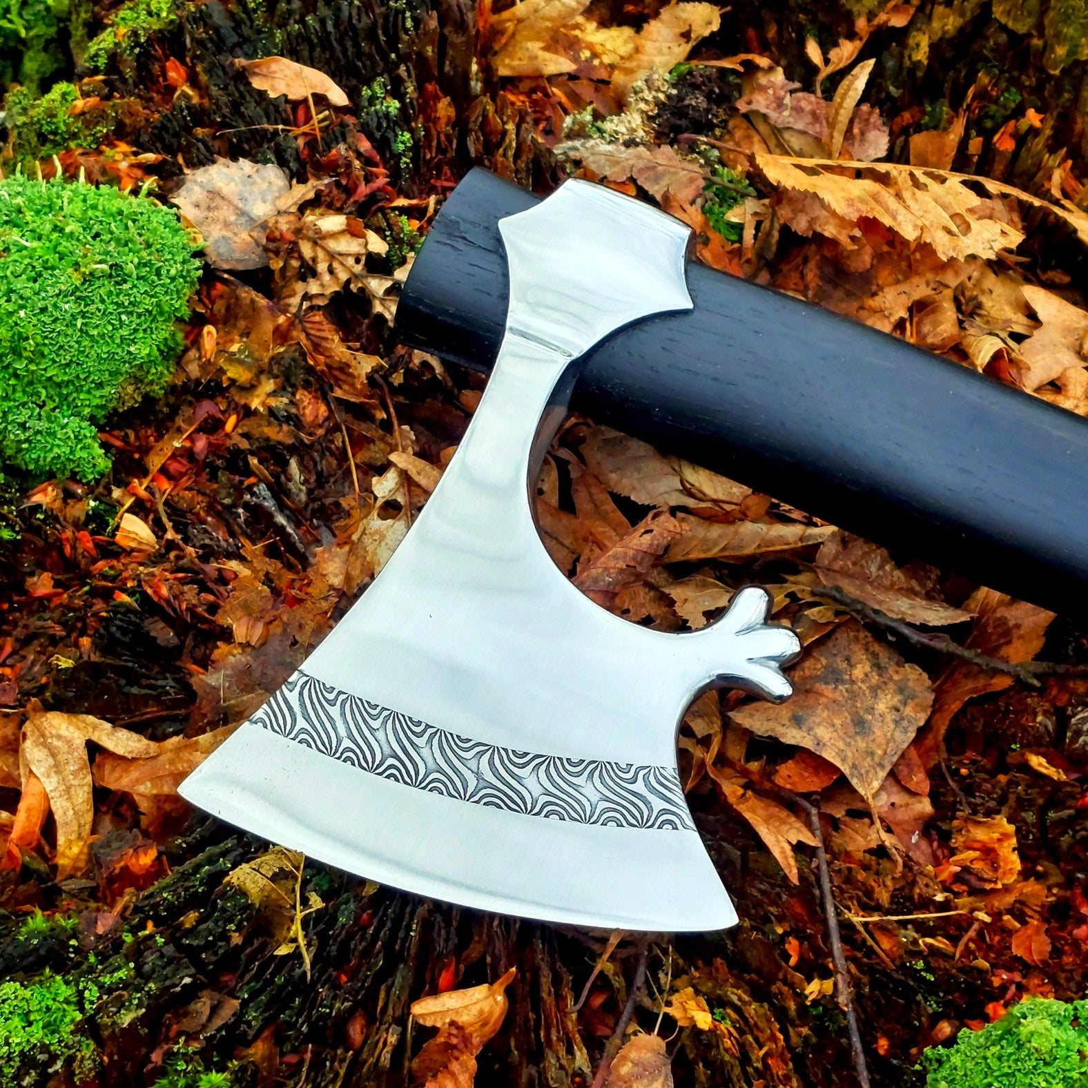 Premium Pattern-Welded Axe, Runhällen – Grimfrost Intl