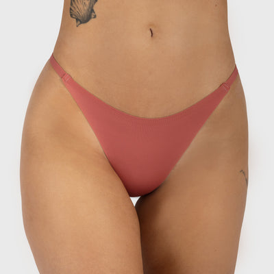 Thongs, Red