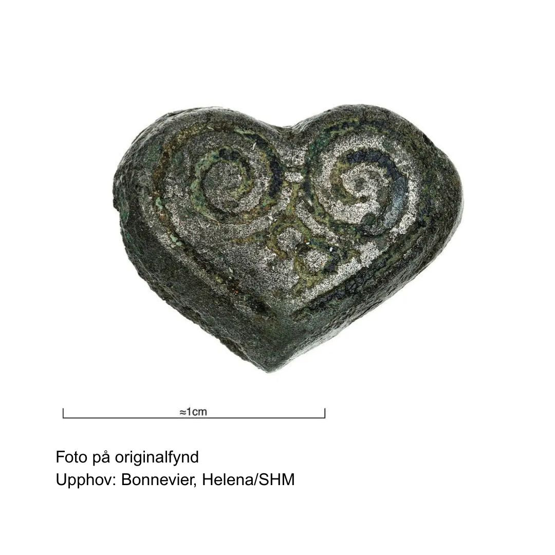 Birka Heart Earrings, Silver