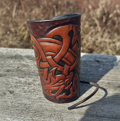 Premium Bracer, Knotwork