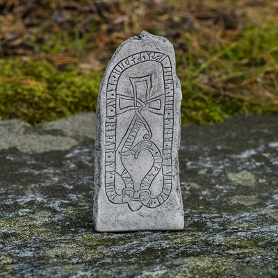 Runestones - Runestone, Vallentuna - Grimfrost.com