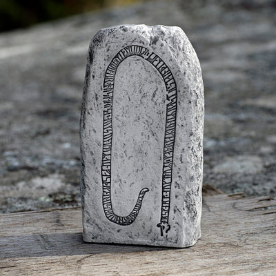 Runestones - Runestone, Ängvreta - Grimfrost.com