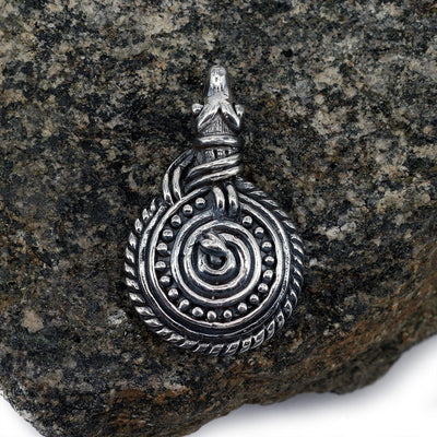 Pendants - Nidhöggr Amulet, Silver - Grimfrost.com